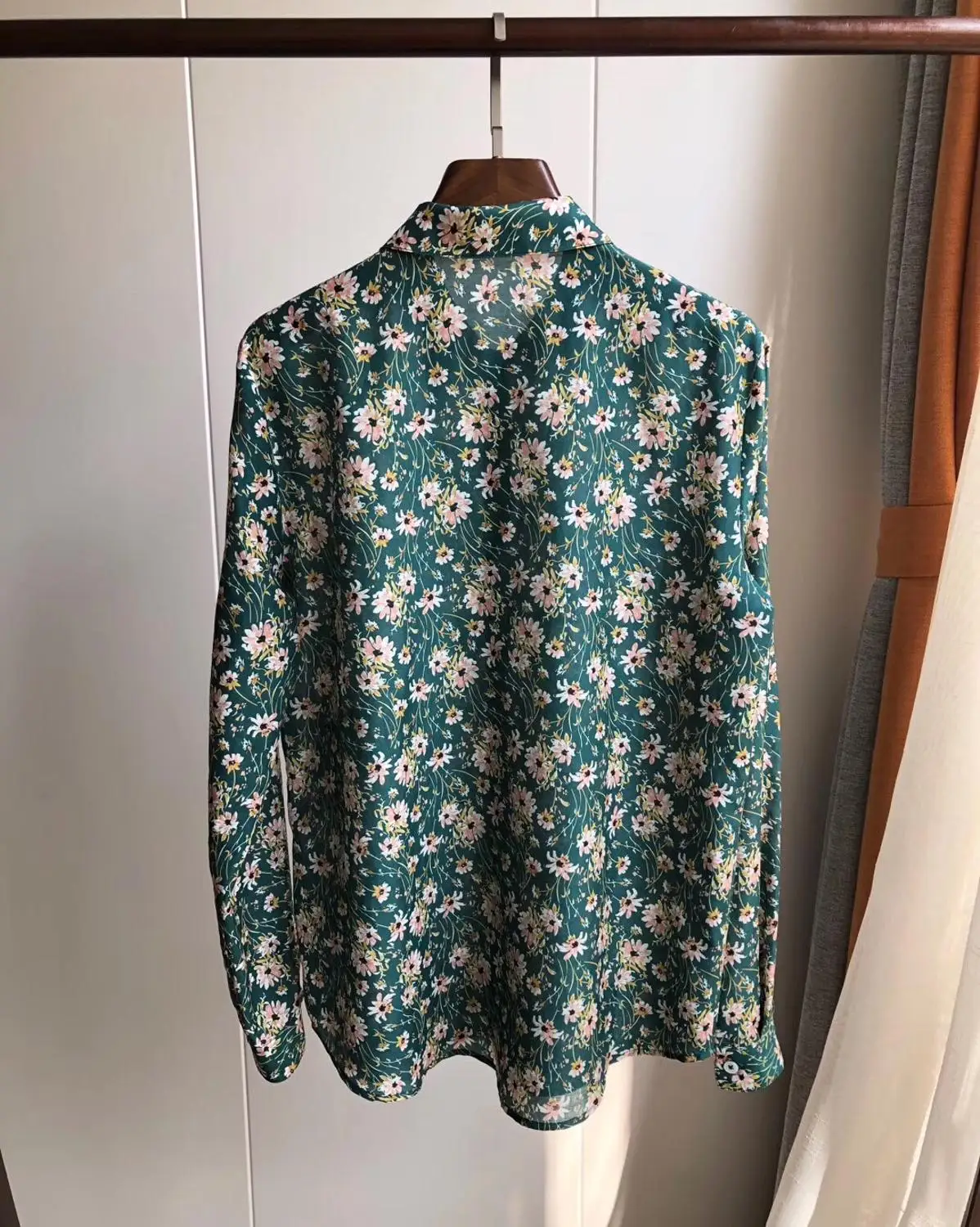 

Green Floral Cotton Silk Shirt Spring New Romantic Soft Long Sleeve Shirt