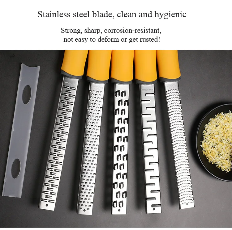 Различные цитрусовые лимон зестер сыр пармезан имбирь чеснок мускатный орех