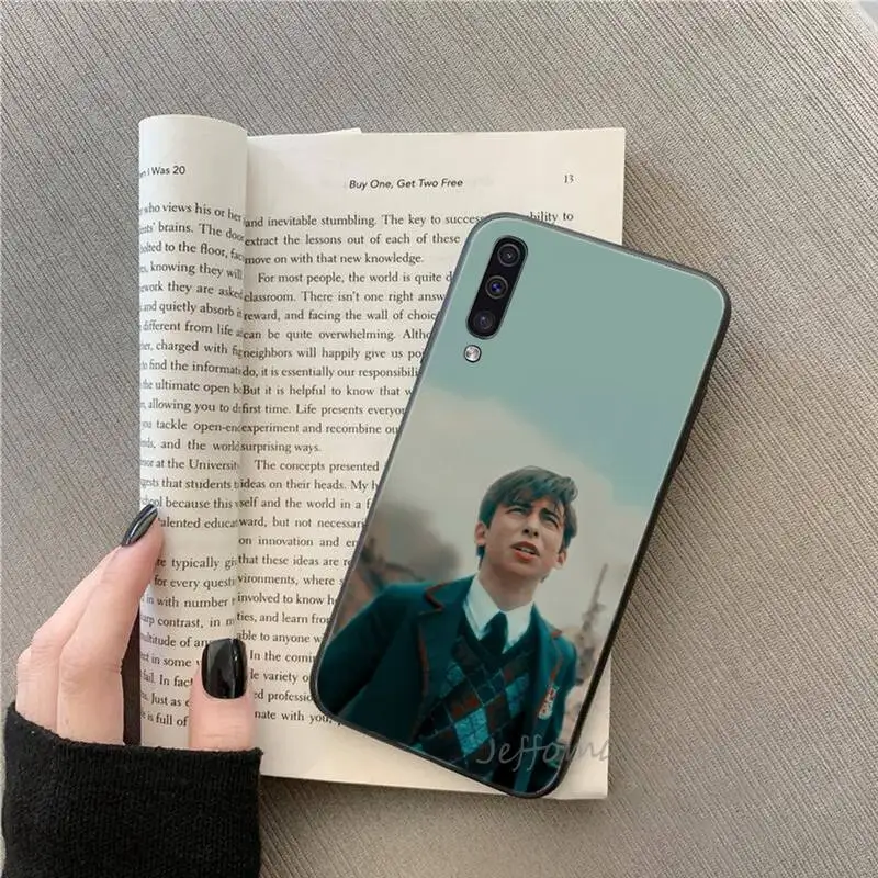 

American TV show Umbrella Academy Phone Case For Samsung galaxy S note 7 8 9 10 20 fe edge A 6 10 20 30 50 51 70 lite plus cover