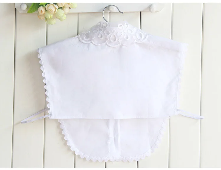 

Women Shirt False Collar Flower Hollow Detachable Fake Collar Lapel Blouse Top Tie Business Solid Clothes Accessories