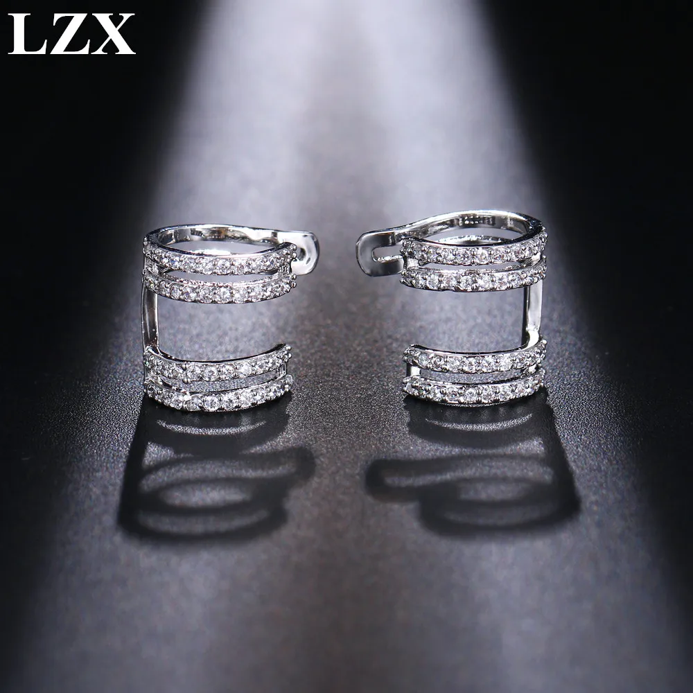 Женские серьги клипсы LZX Ctue вечерние белого и золотого цвета с кристаллами из