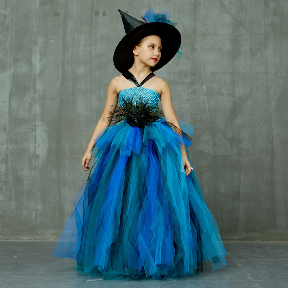 Детское платье-пачка с шапкой в виде духа павлина |