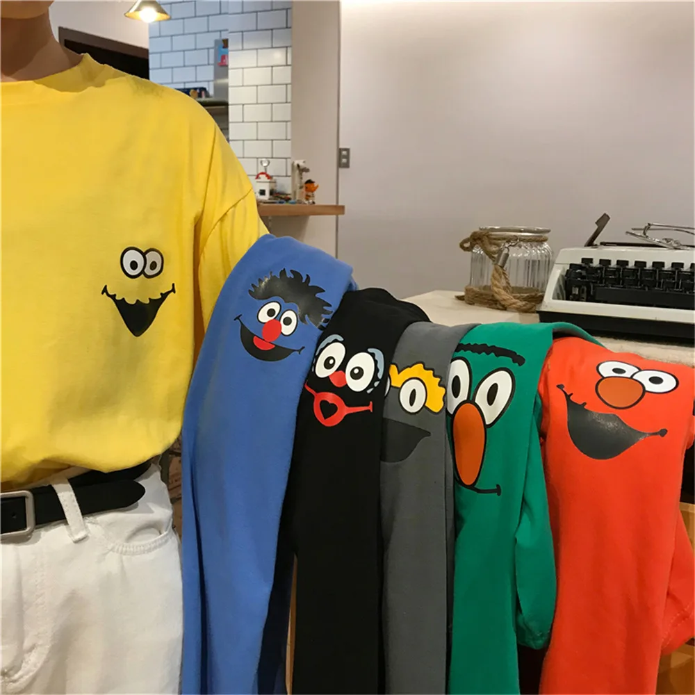 

New Cartoon Smile Face Print T-Shirts Women Summer 2021 Graphic Tees Funny Shirts For Girl Cute Tshirts Loose O-Neck Simple Tops