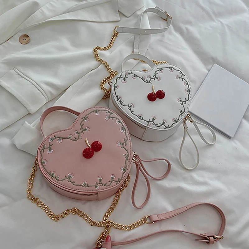 

Heart-Shaped One-Shoulder Valentine's Day Messenger Bag Love Embroidered Flowers Girl Chain Peach Heart Bag