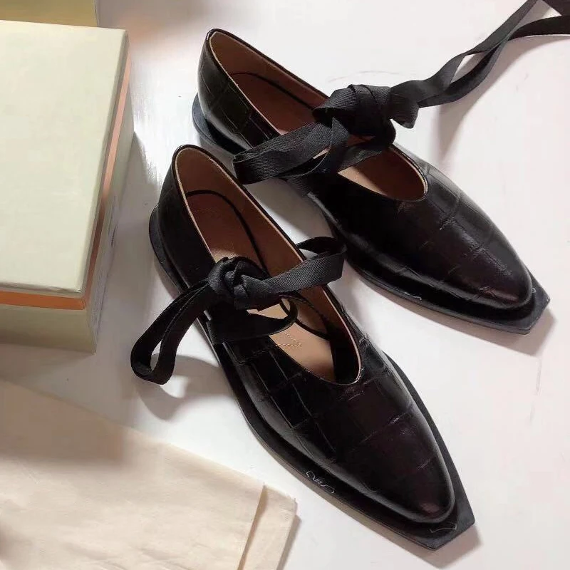 

Retro Black Square Toe Women Flat Shoes Lace-up Casual Espadrilles Leather Shoes Woman Flats Prom Dress Shoe