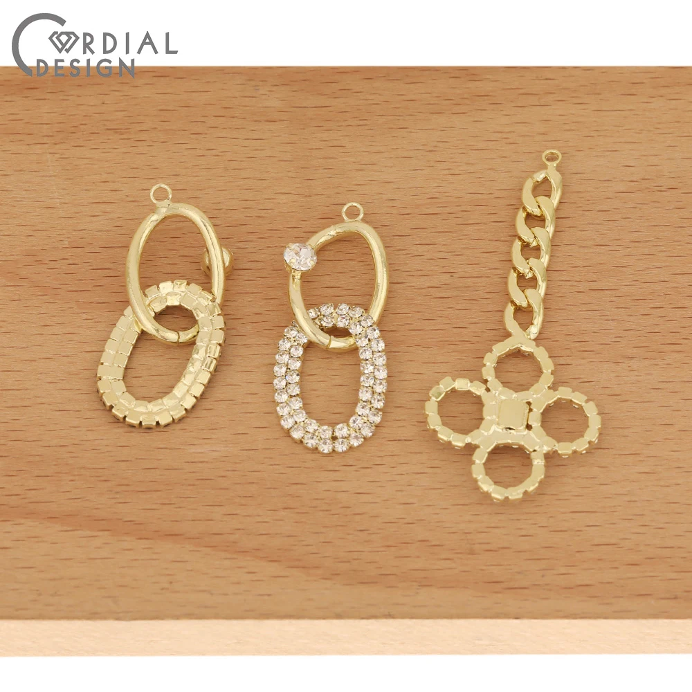 

Cordial Design 50Pcs Jewelry Accessories/Hand Made/Earring Findings/Rhinestone Claw Chain/DIY Charms/Connectors For Earrings