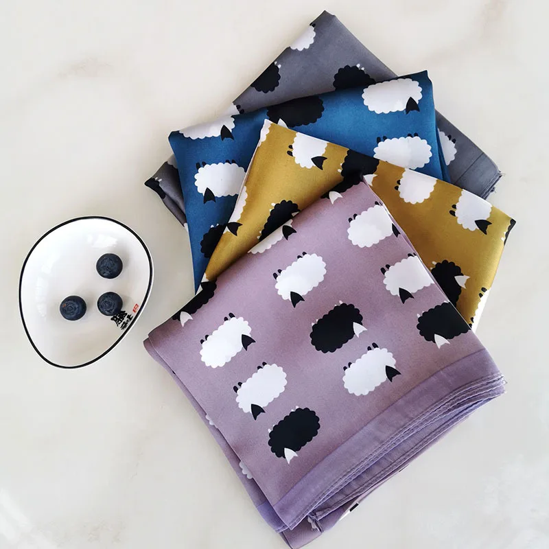 

2020 Spring Little Sheep Printing Woman Scarf 70cm Hanky 100% Silk Feel Polyester Scarves Fashion Brand Matagorda Neckerchief