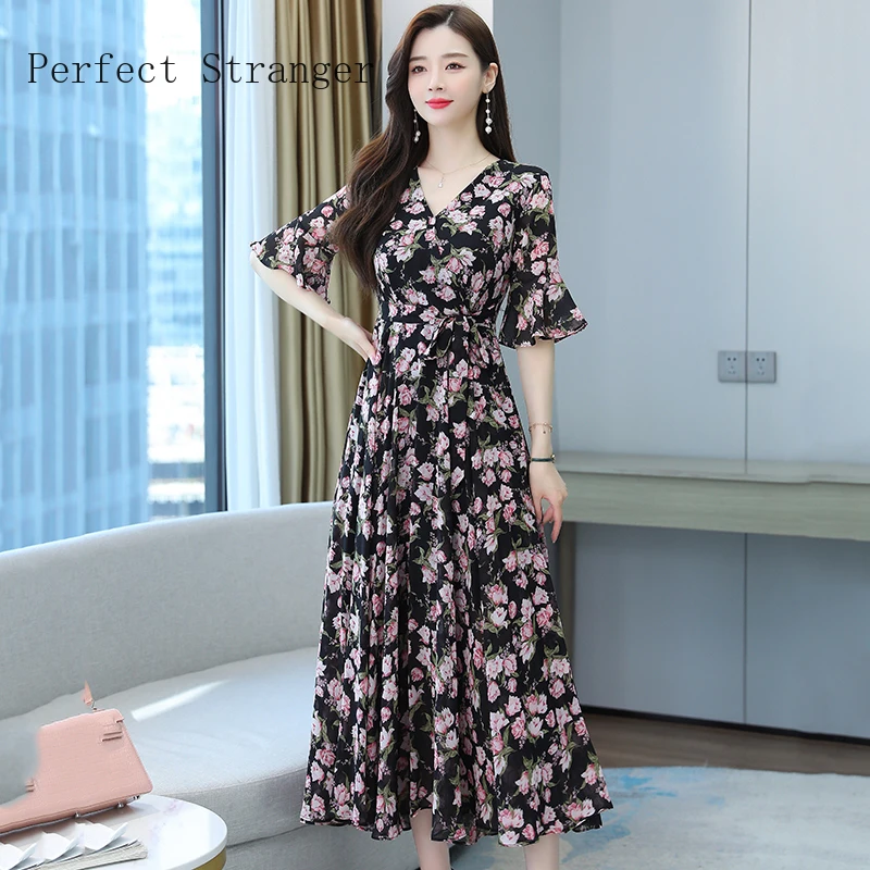 

High Quality 2021 Summer Dress For Women V Collar Floral Printed Flare Sleeve Women Chiffon Long Dress Plus Size