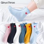 Новинка, женские модные мягкие хлопковые носки с красными кружевными сердечками и оборками, летние и весенние милые разноцветные мягкие носки в стиле 