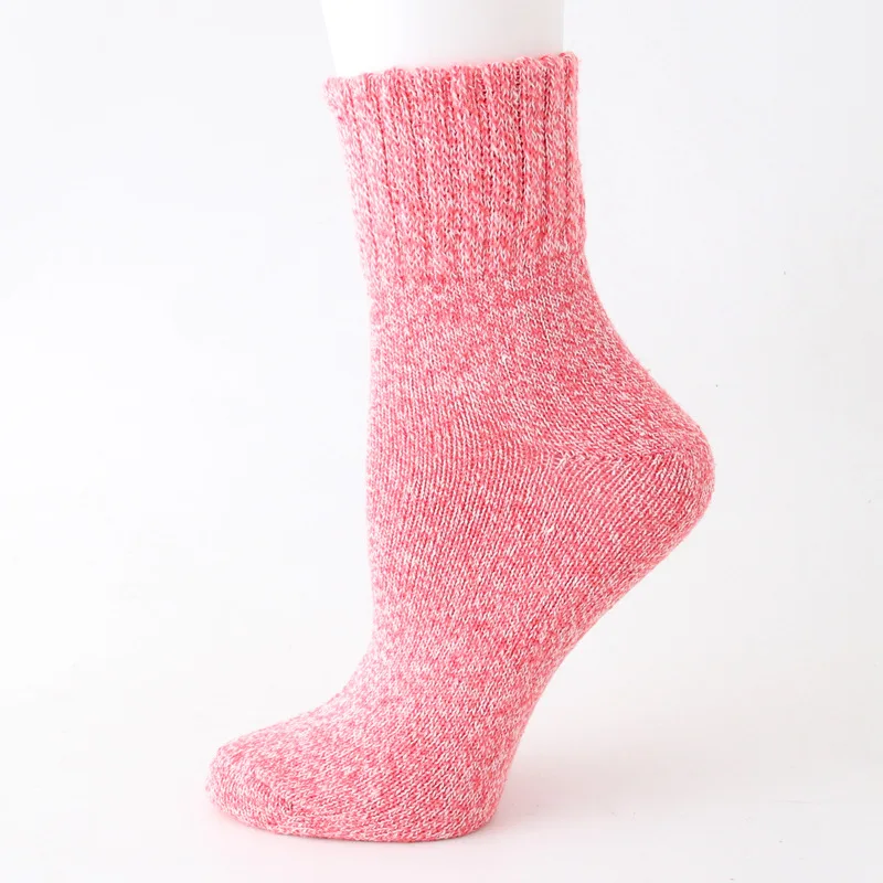Womens Wool Socks Winter Athletic Knit Pattern Sports Sock Warm Wool Socks Soft Thick Mid Calf 5 Pairs
