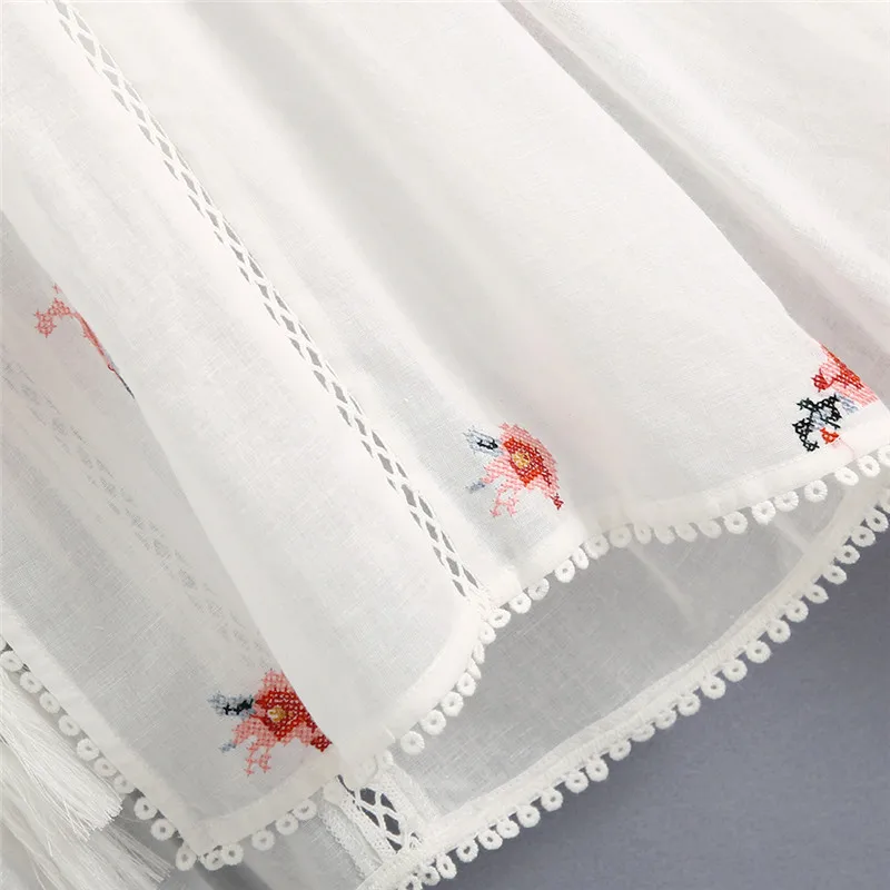 

BLSQR Women Sweet Flower Embroidery Blouses Fashion Bow Tie Collar Long Sleeve Female Shirts Chic Lace Splicing Tops