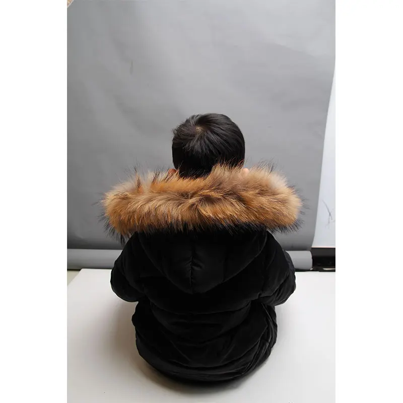 

Winter Real Raccoon Fur Collar 100% Natural Raccoon Fur Scarf 70CM Fashion Coat Sweater Scarves Collar Neck Cap With Button Hole