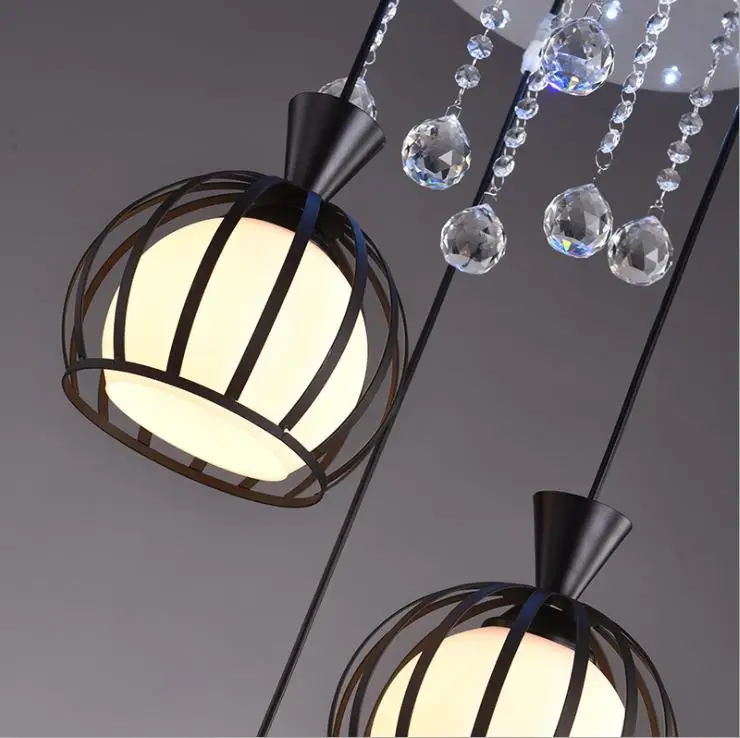 Люстра для столовой с тремя головками светодиодная Подвесная лампа еды