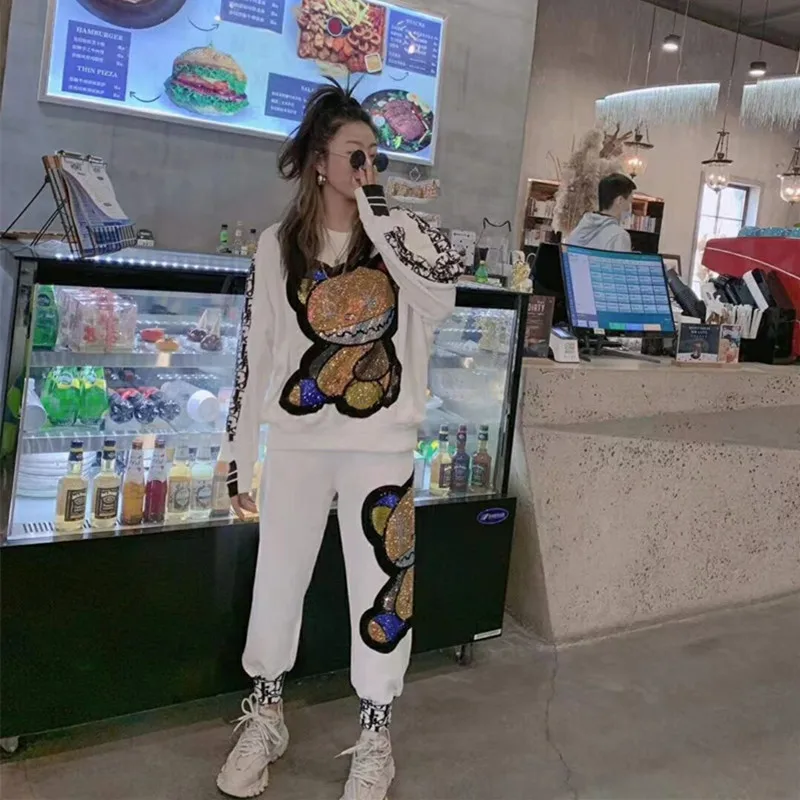 

2021 Spring Women Bear Printed Sweater With Women Long Sleeve Patchwork Color Sweater Female Pullovers Sweater Two Set WY2