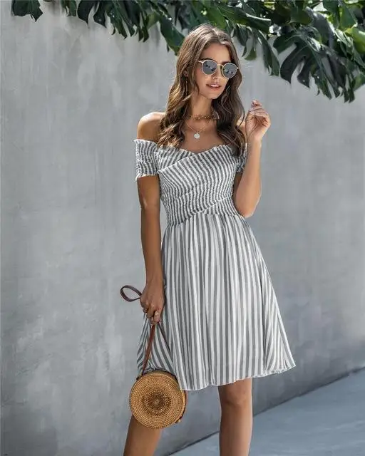

Summer Women Dress Sexy Short Sleeve High Waist Women Dress 2021 Summer Ladies Clothes Streets Backless Shoulder Short Dress