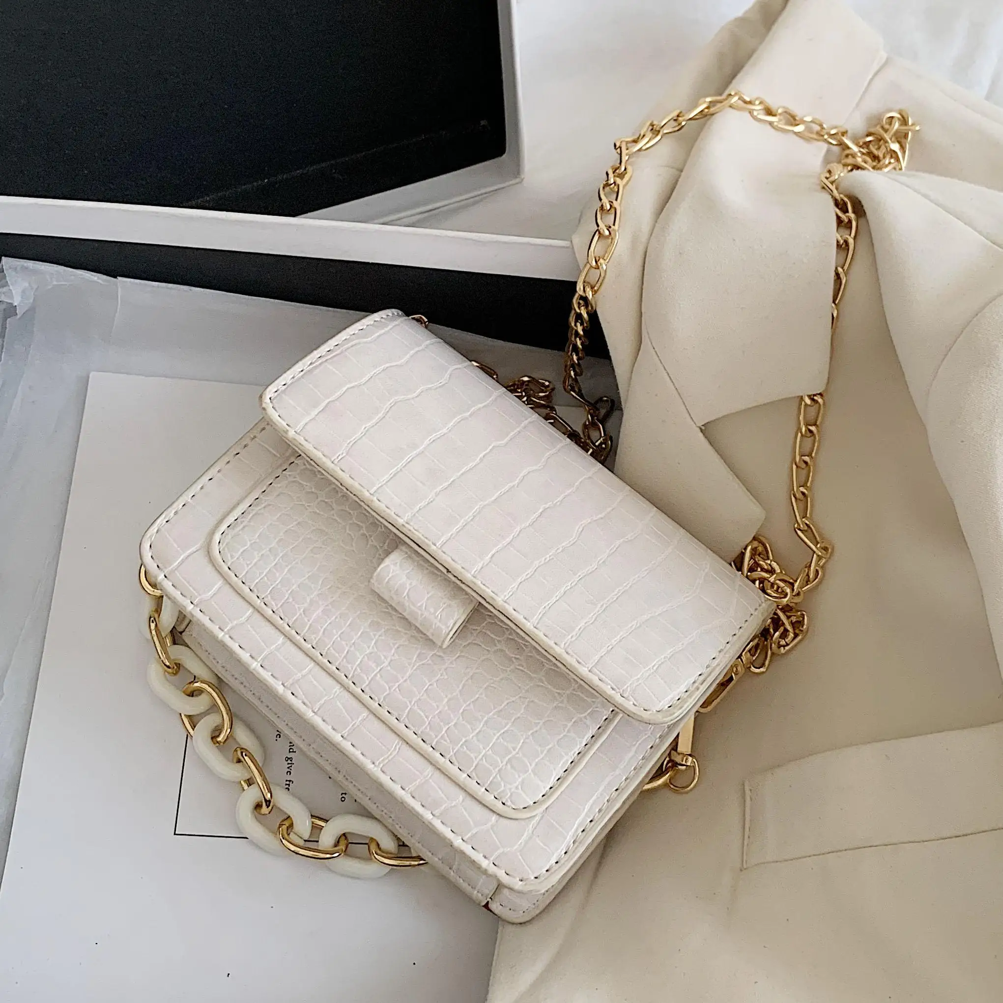 

Women's Handbags