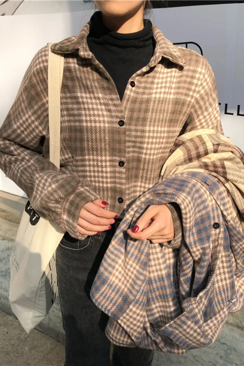 

Early Autumn 2020 New Korean Version Loose And Thin, Versatile Plaid Long Sleeve Shirt Women's Design Sense Minority Shirt