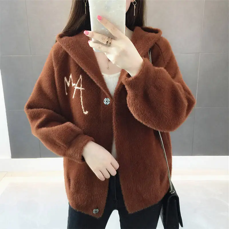 brown Women Mink Fur Jacket Autumn Winter Women Coat Loose Embroidered Thick Velvet Hooded Sweater Female Cardigan - Цвет: brown
