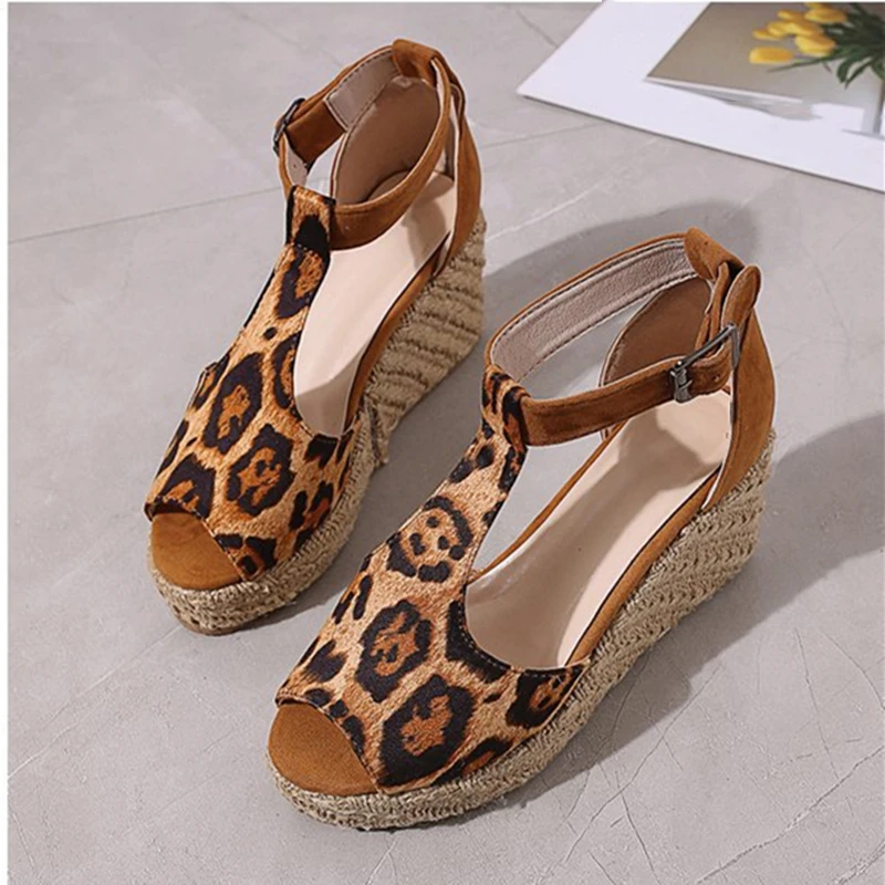 

Босоножки женские на платформе, повседневные сандалии на танкетке, Классическая обувь в стиле ретро, высокий каблук, лидер продаж