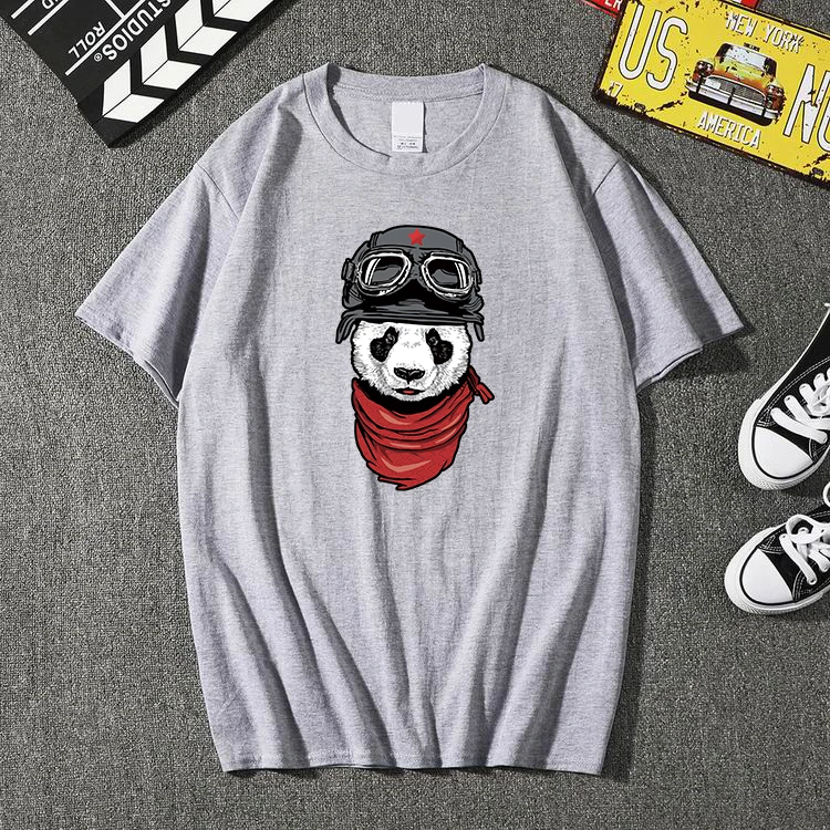 

2021 new trendy cute panda bear wearing steampunk aviator goggles T-shirt