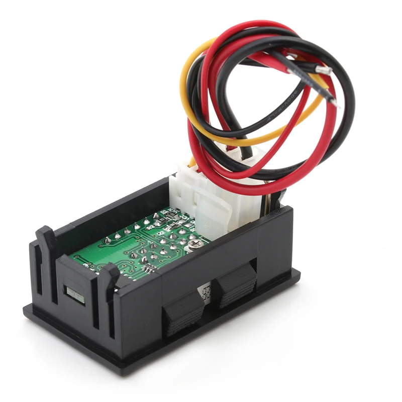 Двойной дисплей 4 битный измеритель напряжения тока постоянного 0 33 В/1A/3A