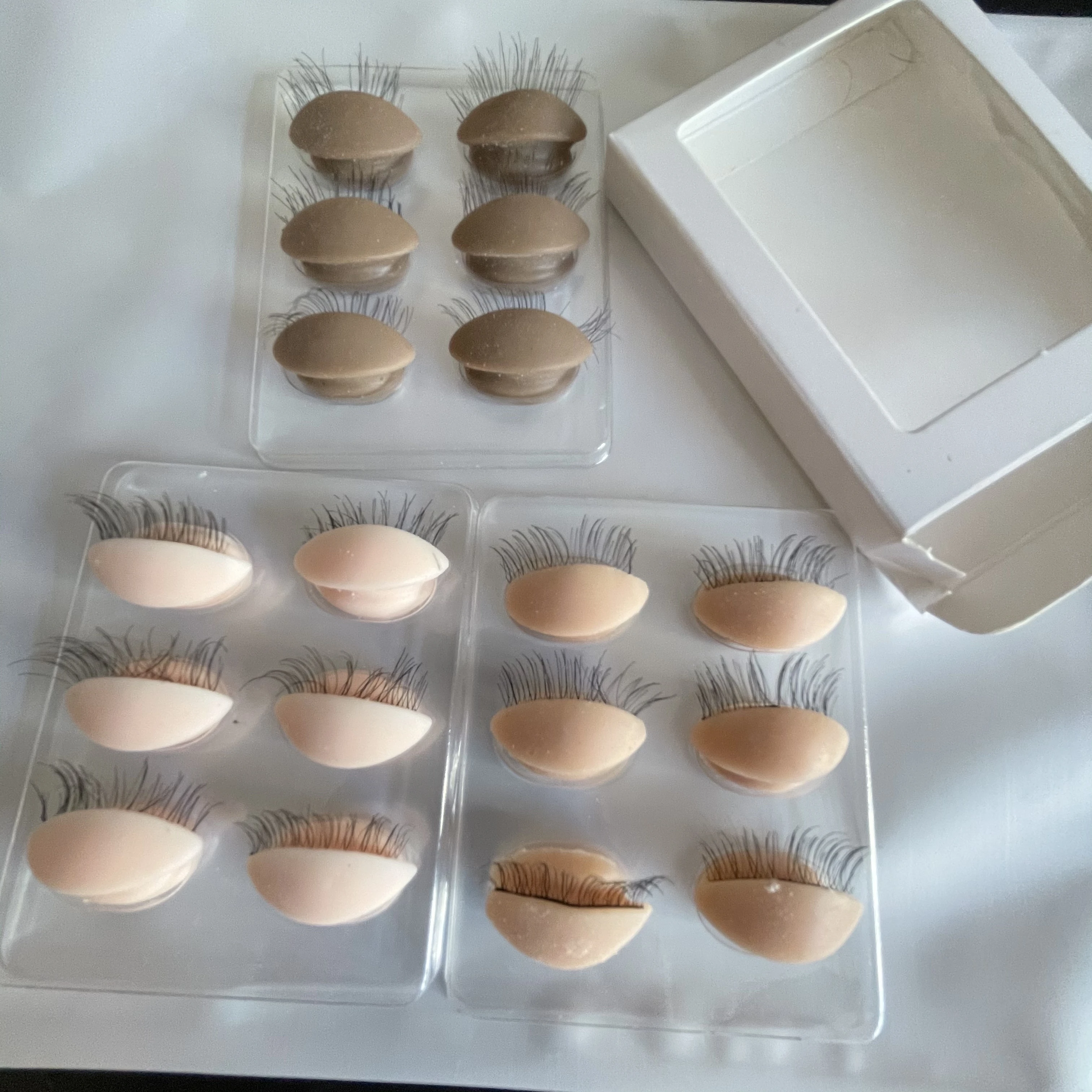 

Training Mannequin Head Replacement Eyelids
