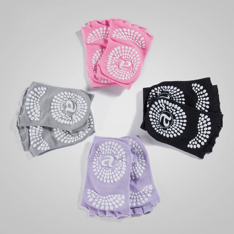 

CAMEL Official Original Yoga Socks Women Non-slip Professional Five-finger Socks Summer breathable Women's Fitness Socks Female