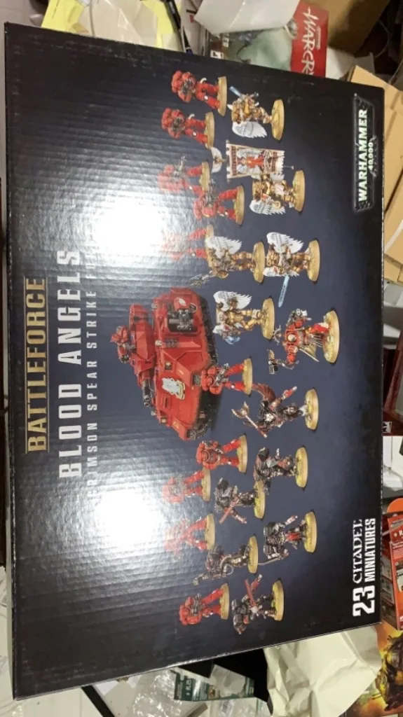 40K игры АОС модель для крови ангелов малиновый копье ударная сила совершенно