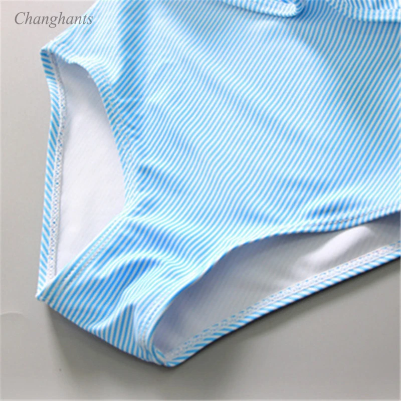 Детская одежда светло голубого и желтого цвета с рисунком в полоску Размеры на