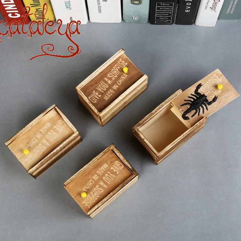 

New Scare Box Prank Spider Just In Case High Quality Wooden Scarebox Trick Joke Toy Gift