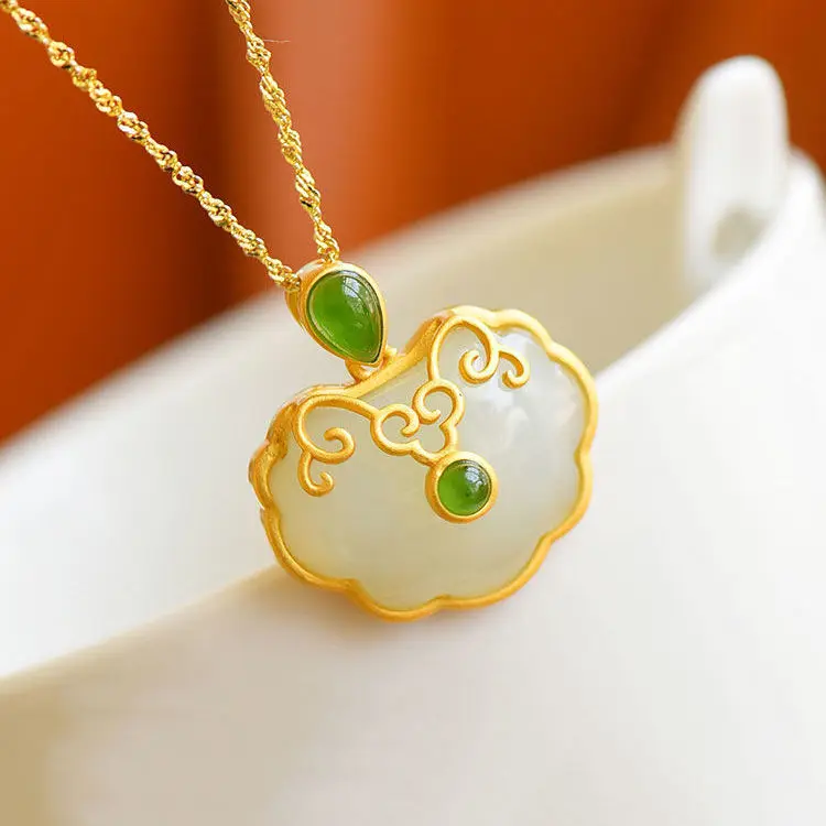 

Natural Hetian Jade Green Jade Ruyi Pendant S925 Sterling Silver Necklace Safe Ancient Style Golden Han Garment Accessories Wome