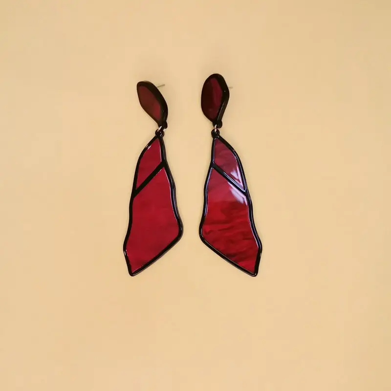 QUMENG новые акриловые массивные длинные серьги-гвоздики с листьями неправильной