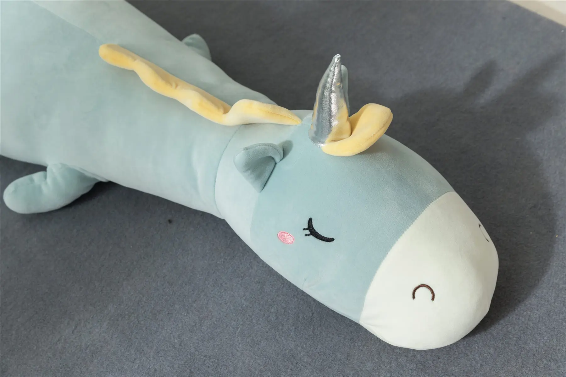 Прямая поставка 2019 Новое поступление мягкие плюшевые единороги подушки животные