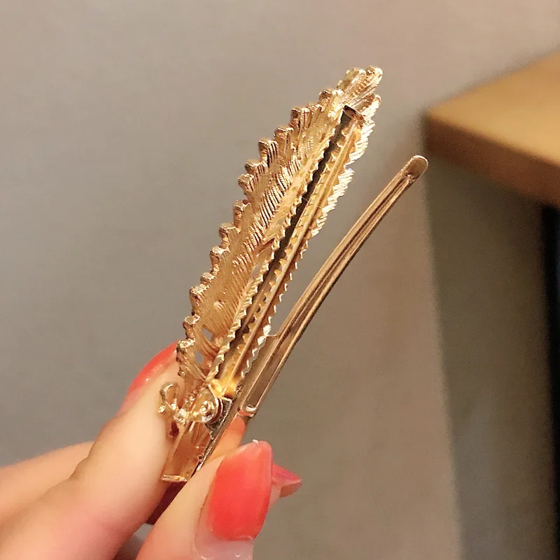 

Fashion Full Diamond Feathers Hair Clips Headwear Elegant Women Girls Hairpins Barrettes Hairgrip Rhinestone Hair Accessories