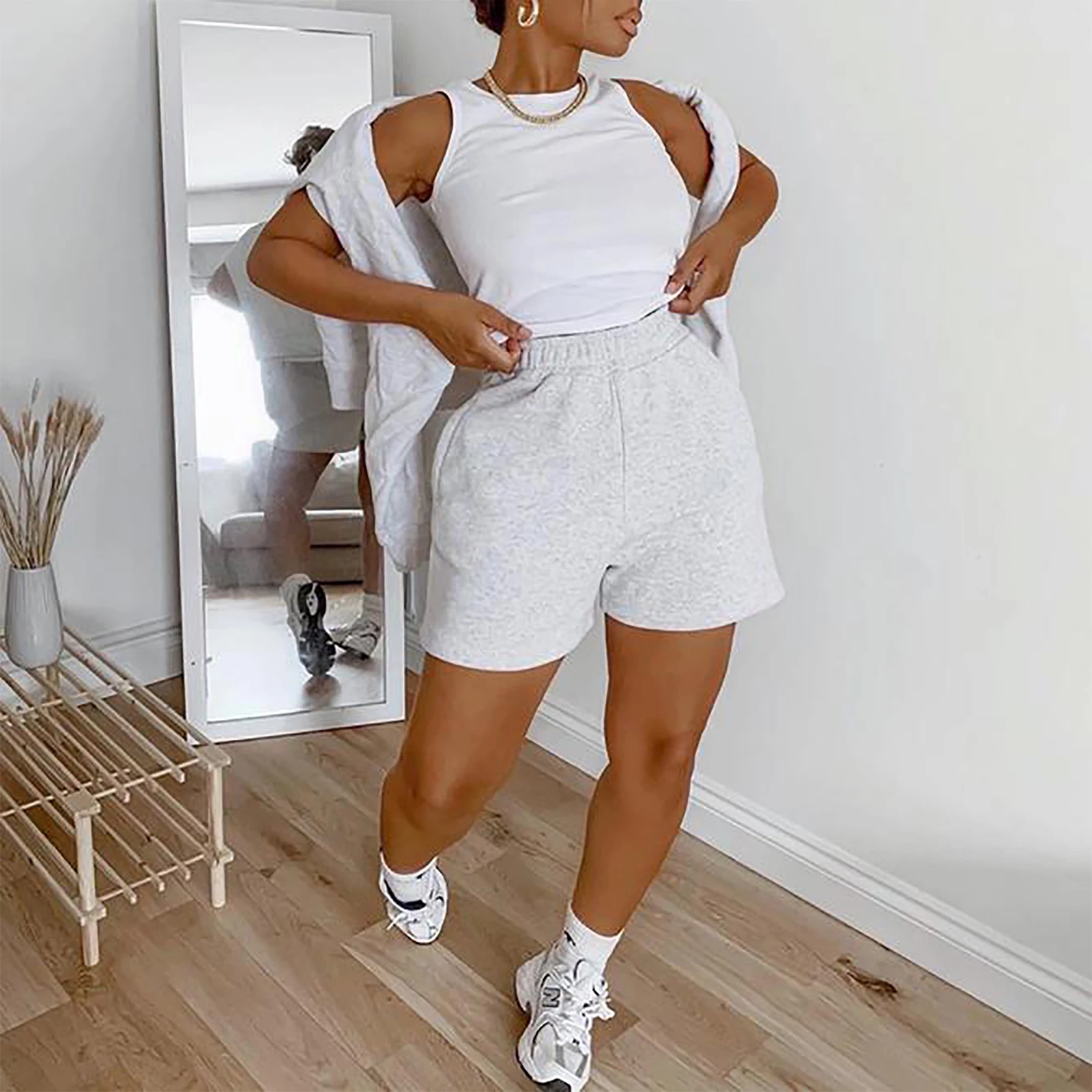 

Elastic High Waist Solid Color Shorts Women Summer Casual Soft Breathable Simple Style Fitting Wild Shorts for Daily Homewear