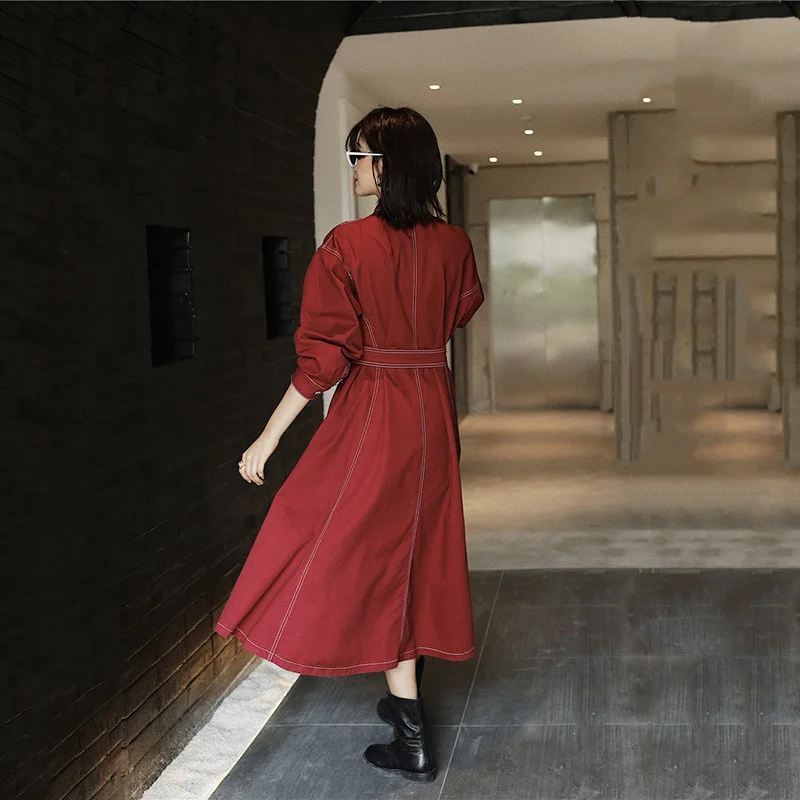 Женская джинсовая куртка LANMREM бордовая однобортная ветровка с длинными рукавами