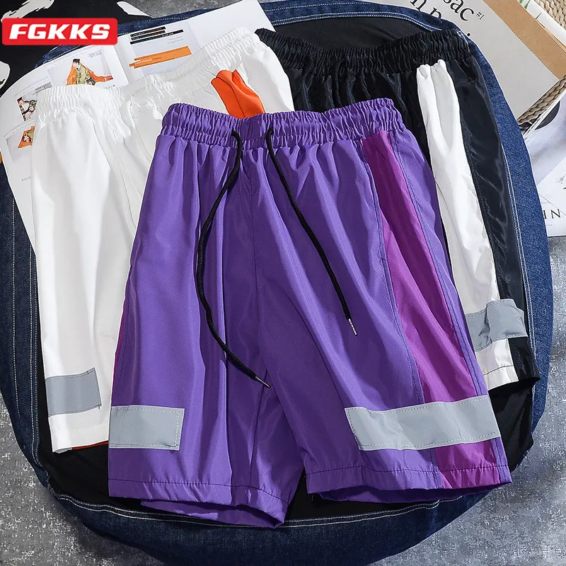 

FGKKS Summer Men's Casual Shorts Fashion Brand Men Trend 3M Reflective Strip Five-Point Pants Waterproof Straight Shorts Male