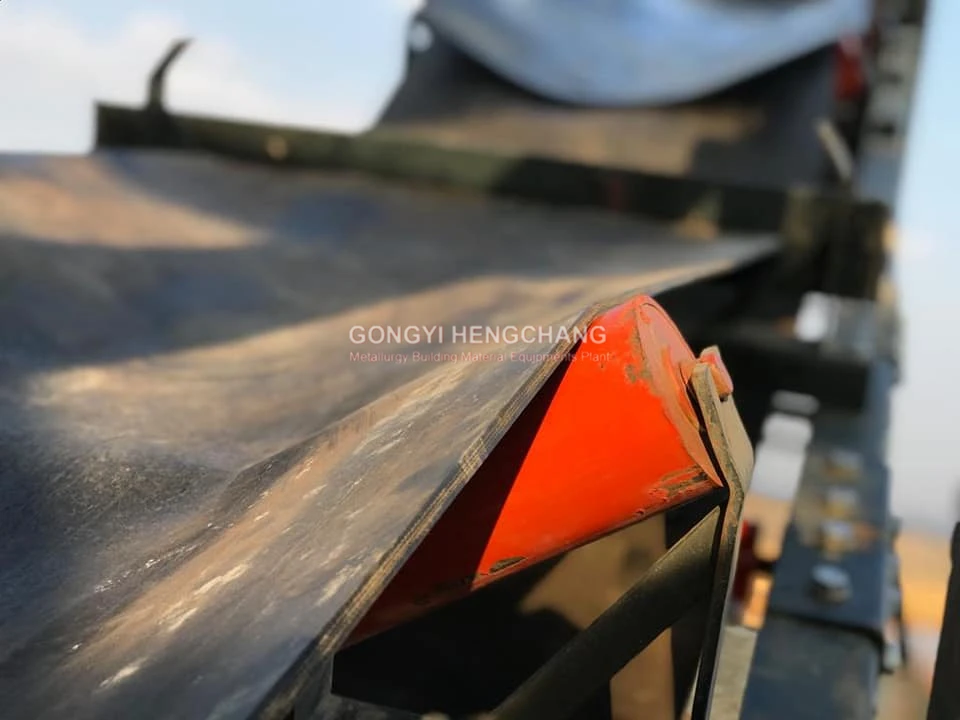 

Industrial Mine Belt Conveyor For Conveying Grind Mineral Ores Crushed Rocks Sugar Salt Cement Fertilizers