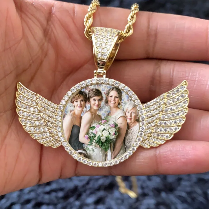 

Personalized Angel Wing Custom Photo Pendant Medallion Hip Hop Jewelry For Women Men Special Birthday Gift Photo Necklace