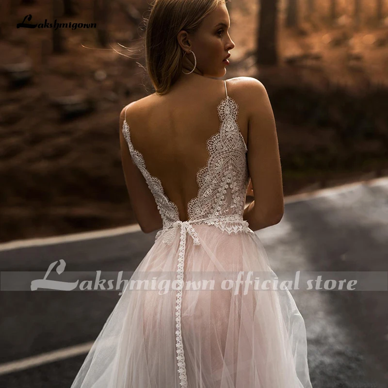 

Lakshmigown Fairy Lace Beach Wedding Dresses V-Neck A-Line Boho Bridal Gowns Spaghetti Straps Tiered Tulle Long Bride Dresses