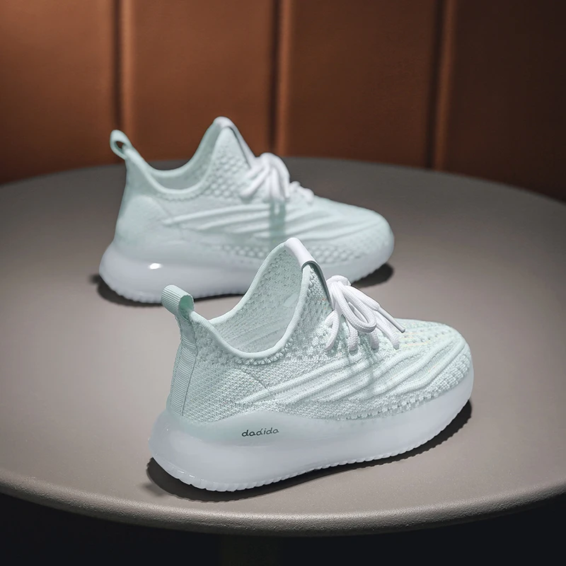 

Kids shoes size 28-37 new fashion boys mesh breathable casual shoes girls coconut shoes non-slip soft bottom Children's Sneakers