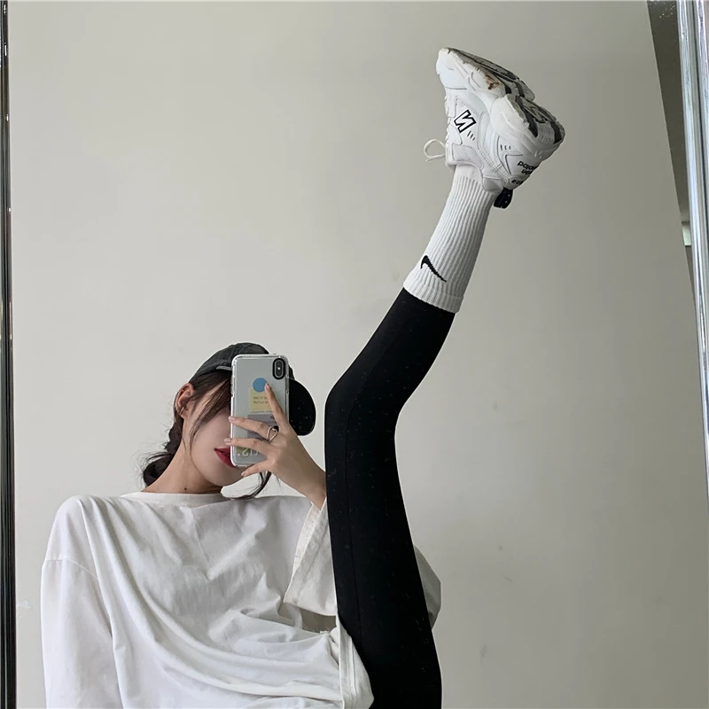 

Shark Skin Slimming Hip Raise Leggings Women's Outer Wear 2021 Autumn and Winter plus Velvet Black Tappered Pants