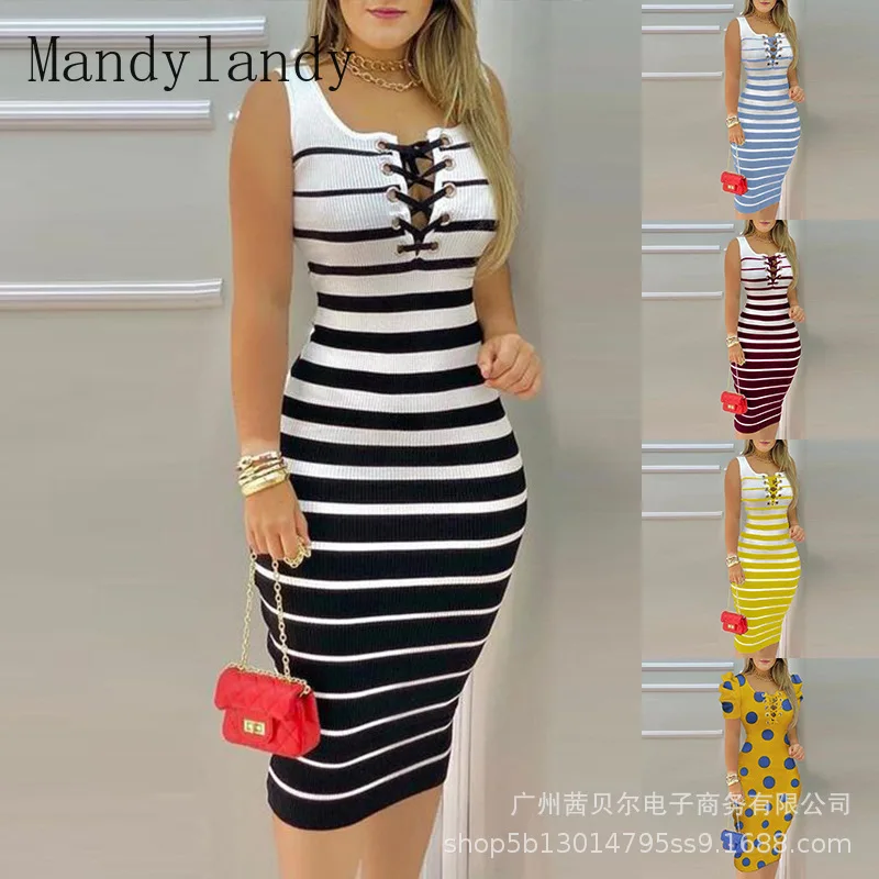 

Платье женское в полоску с круглым вырезом, без рукавов