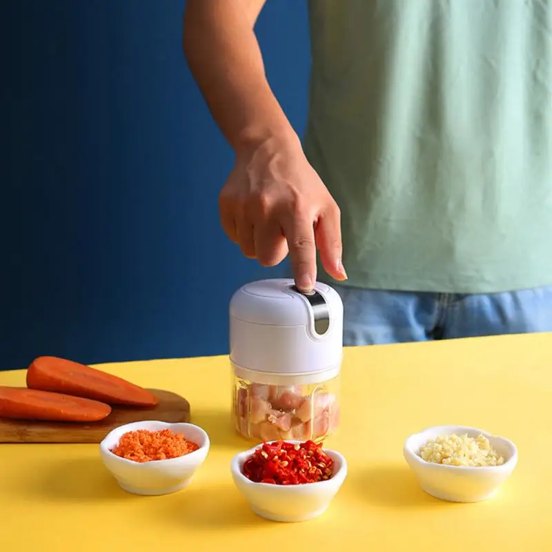 

Electric Garlic Masher Sturdy Durable Mini Crusher Chopper USB Charging For Crushed Garlic Crushed Ginger Crushed Fresh Chili