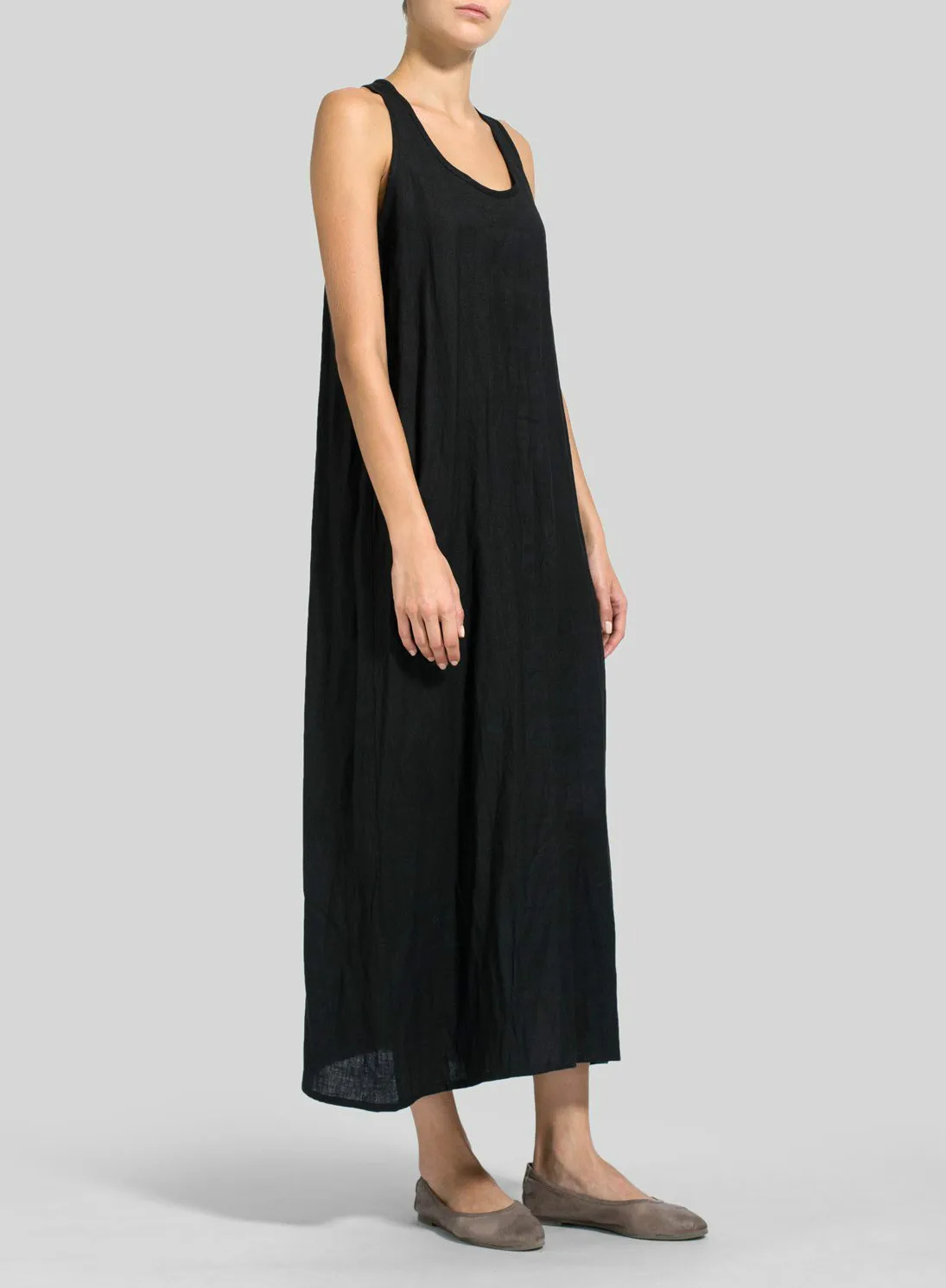 Женское платье джемпер без рукавов черное Свободное длинное цельное макси