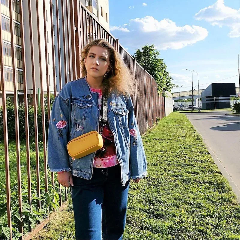 Маленькие сумки через плечо для женщин конфетно-желтая сумка-банан сумка на