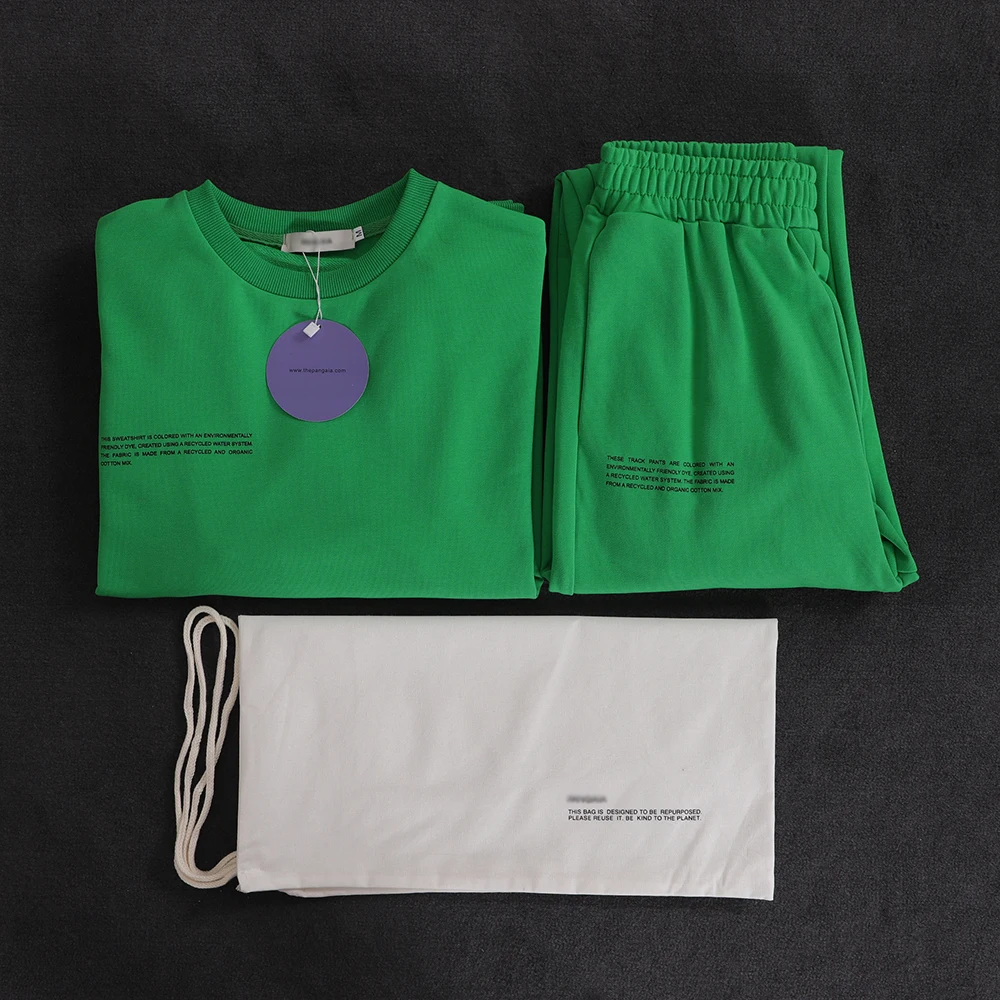 Однотонный спортивный костюм для женщин комплект из двух предметов топ оверсайз