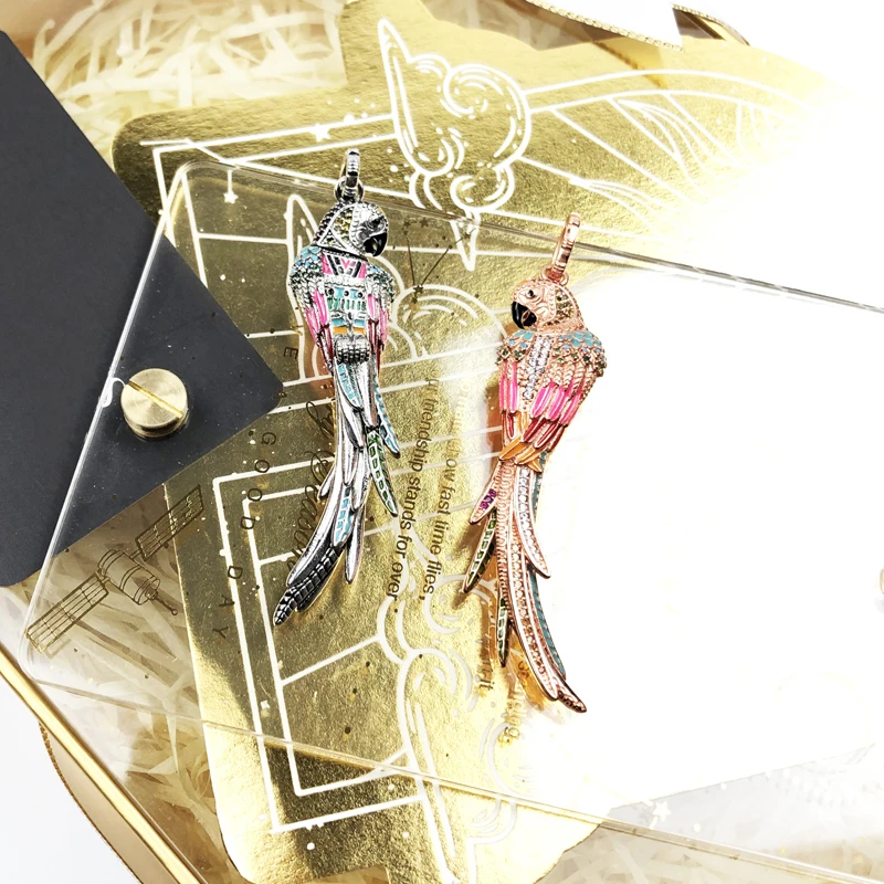 

Colourful Parrot Pendants 2020 Winter New Jewelry 925 Sterling Silver Paradisiacal Accessorie Myth of The Jungle Gift For Women