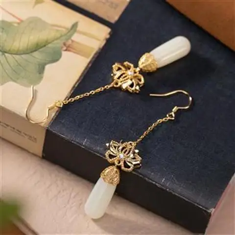 

Original Craft S925 Sterling Silver High-Grade Gilding Lotus Hetian Jade White Jade Temperament Lady Long Ear Hook Earrings