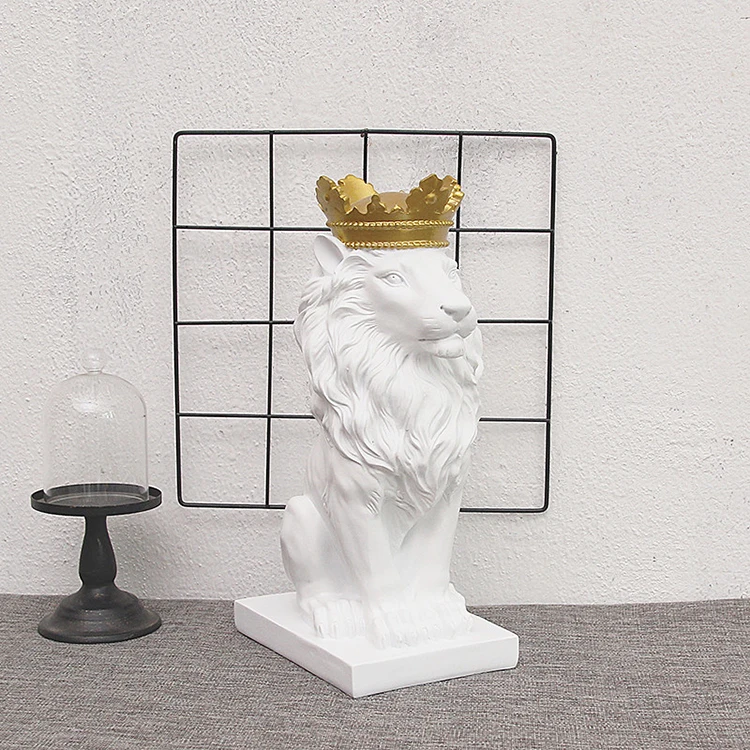 

Wholesale Lion With Crown House Decorations Pieces Arslan Heykeli White Hot Sale Resin Lion Statue